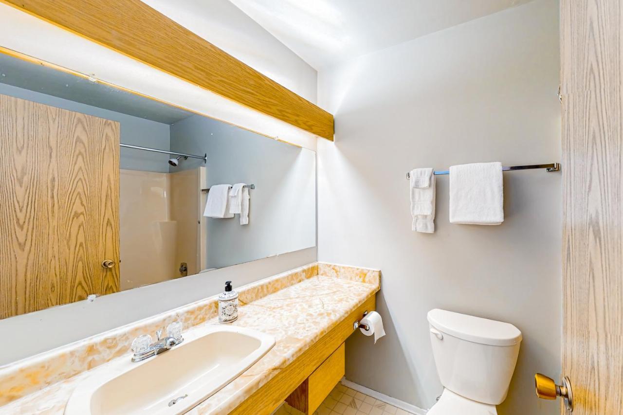 Whitefoot Lodge 314 Big White エクステリア 写真