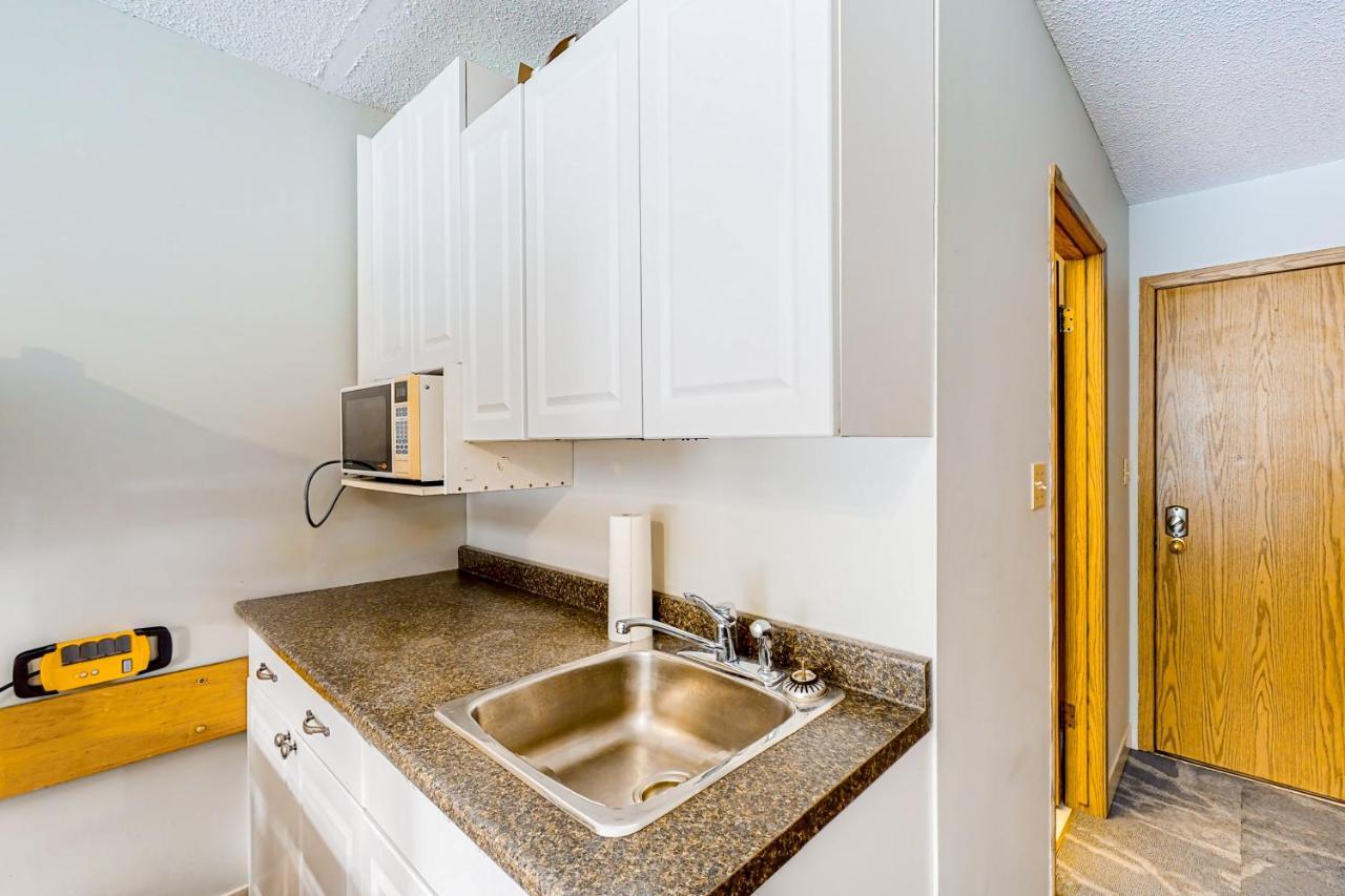 Whitefoot Lodge 314 Big White エクステリア 写真